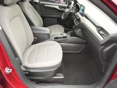 Used 2022 Ford Escape SE w/ Convenience Package image 18