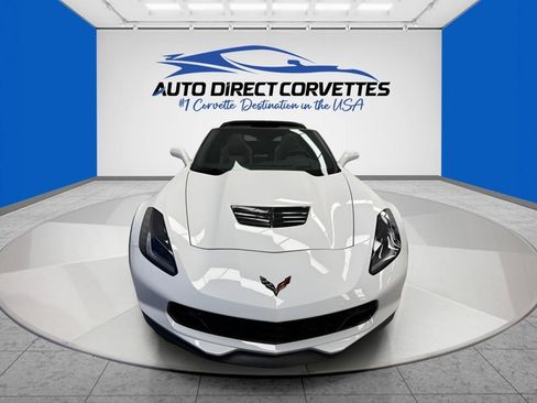 Used 2019 Chevrolet Corvette Z06 RWD image 2