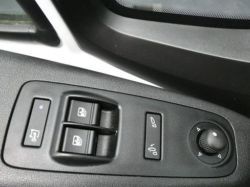 Used 2025 RAM ProMaster 2500 w/ Convenience Group image 23