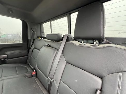 Used 2023 Chevrolet Silverado 2500 LTZ image 9