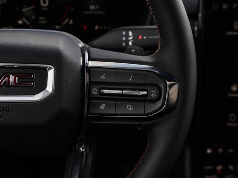 New 2026 GMC Terrain AT4 w/ Convenience Package III image 22