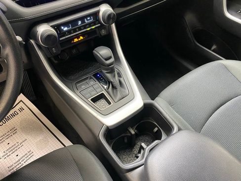 Used 2024 Toyota RAV4 LE image 29