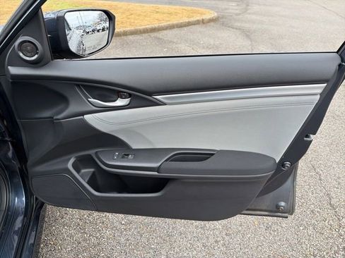 Used 2020 Honda Civic EX image 8