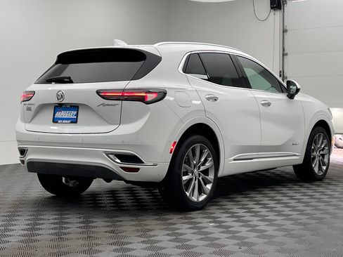 Used 2022 Buick Envision Avenir w/ Technology Package II FWD image 9