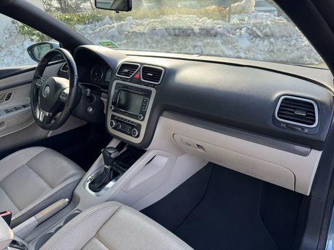 Used 2010 Volkswagen Eos Komfort image 18