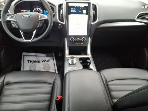 Certified 2022 Ford Edge SEL w/ Convenience Package image 12