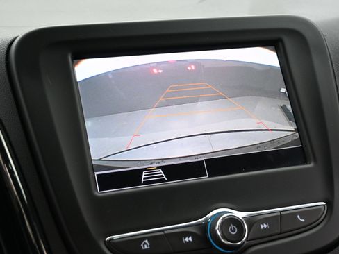 Used 2023 Chevrolet Equinox RS AWD/4WD image 17