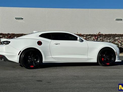 Certified 2023 Chevrolet Camaro LT w/ RS Package image 3