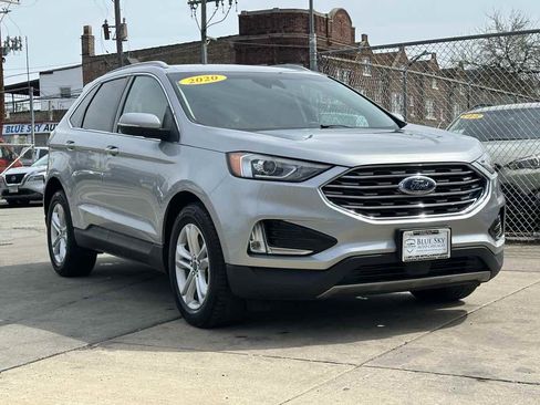 Used 2020 Ford Edge SEL w/ Cold Weather Package image 3