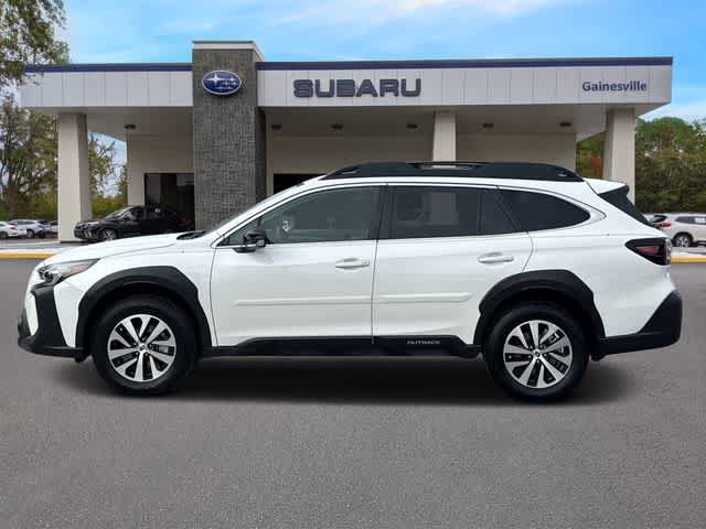 Used 2025 Subaru Outback Premium AWD/4WD image 3