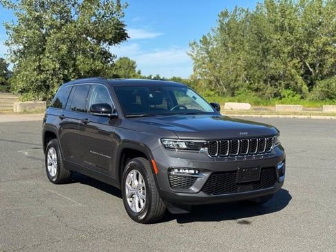 Certified 2022 Jeep Grand Cherokee Limited image 7