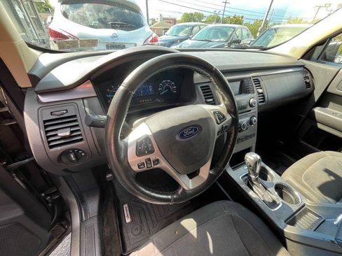 Used 2014 Ford Flex SE image 11
