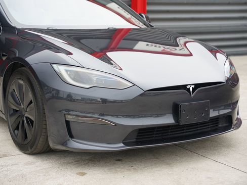 Used 2024 Tesla Model S AWD/4WD image 5