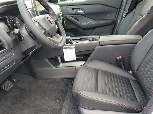 New 2026 Nissan Rogue SV w/ Rock Creek Premium Package AWD/4WD image 18