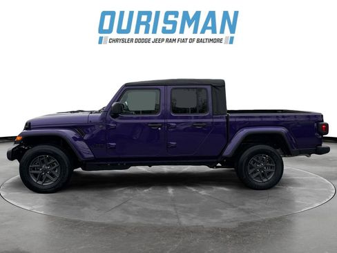 New 2026 Jeep Gladiator Sport AWD/4WD image 3