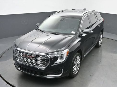 Used 2023 GMC Terrain Denali AWD/4WD image 39