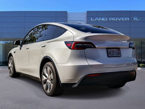 Used 2023 Tesla Model Y Long Range AWD/4WD image 6