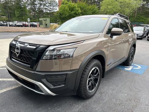 Used 2024 Nissan Pathfinder Rock Creek AWD/4WD image 1