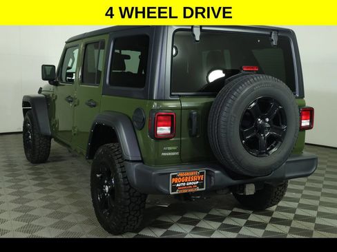 Used 2022 Jeep Wrangler Unlimited Sport AWD/4WD image 4