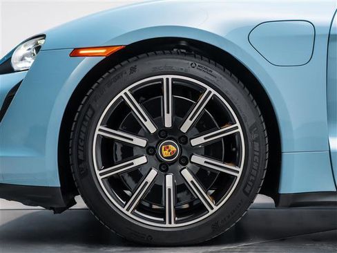 Used 2024 Porsche Taycan Base image 15