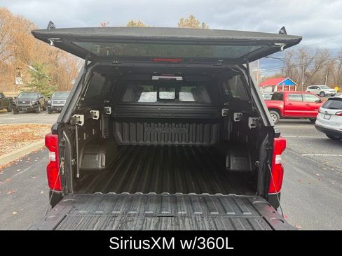 Used 2022 Chevrolet Silverado 1500 ZR2 w/ Technology Package image 15