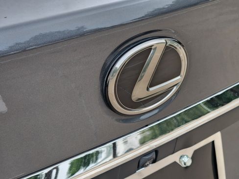 Used 2024 Lexus ES 350 w/ Premium Package FWD image 41