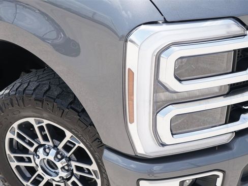 Used 2024 Ford F250 Limited w/ FX4 Off-Road Package AWD/4WD image 3