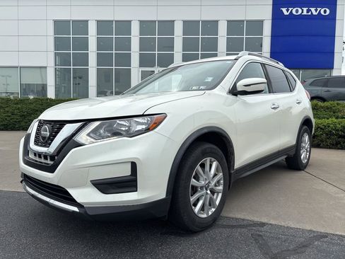 Used 2020 Nissan Rogue SV AWD/4WD image 29