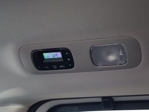 New 2026 Honda Odyssey Touring image 32