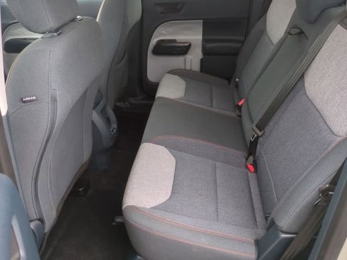 Certified 2024 Ford Maverick XLT image 19