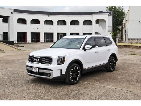 Certified 2024 Kia Telluride SX FWD image 3