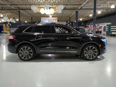 Used 2021 Lincoln Nautilus Reserve w/ Equipment Group 201A AWD/4WD image 7