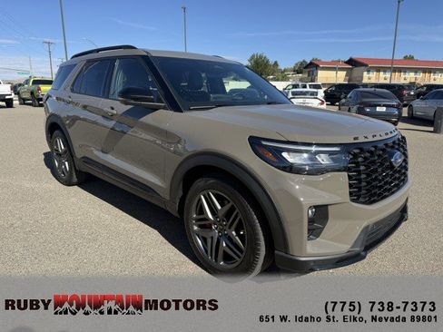 Used 2026 Ford Explorer ST AWD/4WD image 1