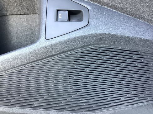 New 2025 Volkswagen Jetta SE image 26