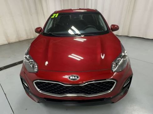 Used 2021 Kia Sportage LX AWD/4WD image 3