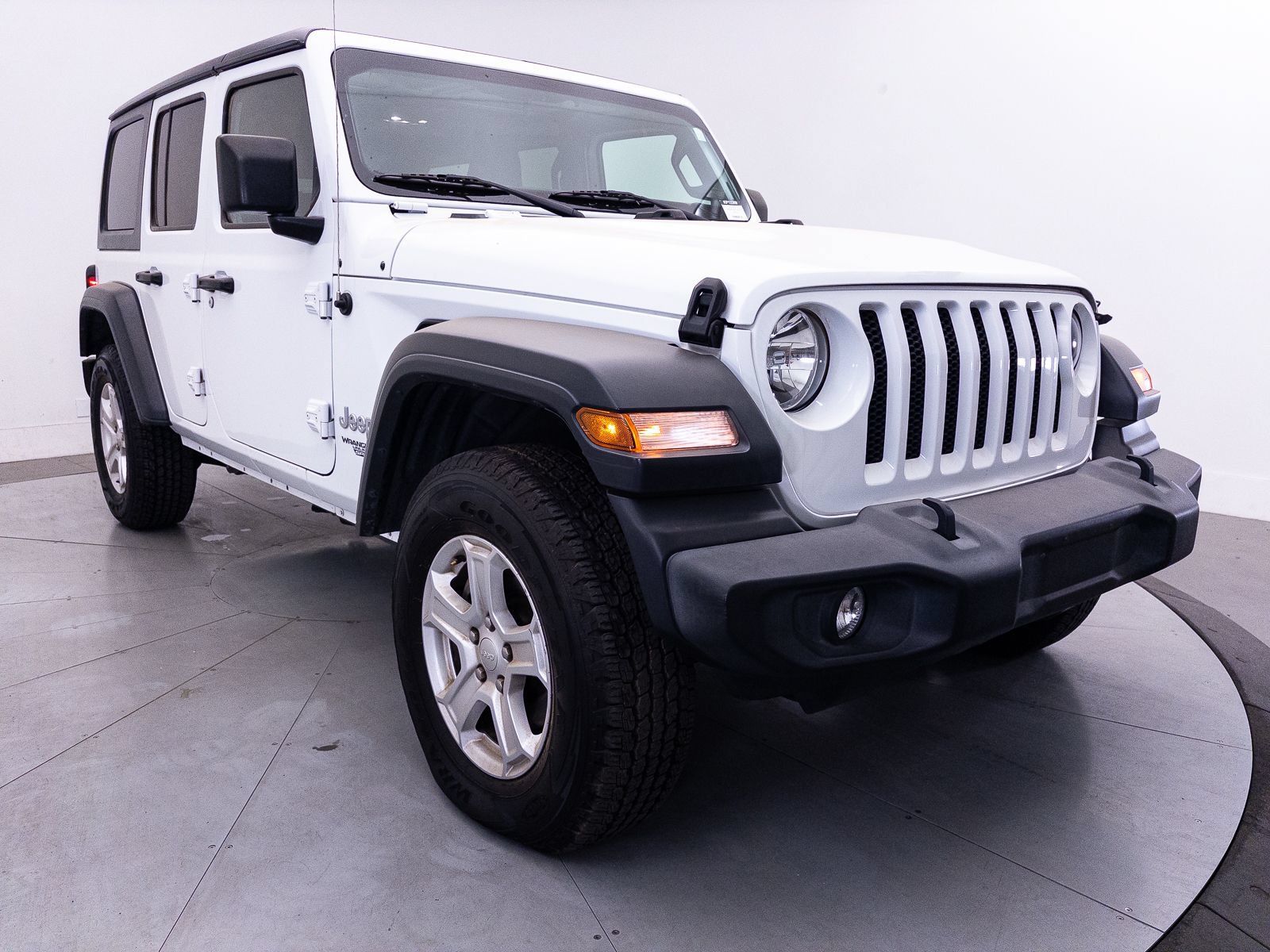 Used 2020 Jeep Wrangler Unlimited Sport S AWD/4WD image 10