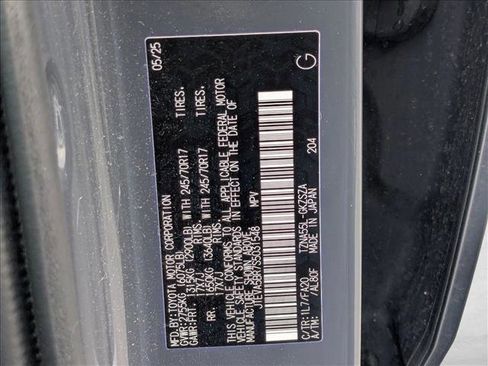 Certified 2025 Toyota 4Runner SR5 image 26