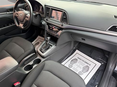 Used 2017 Hyundai Elantra Value Edition image 16