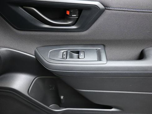 Certified 2025 Subaru Forester Premium AWD/4WD image 11