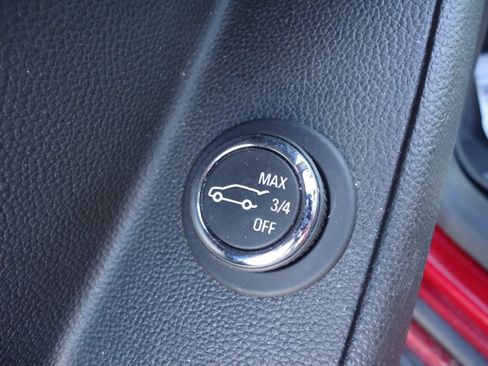 Used 2022 Chevrolet Traverse Premier w/ LPO, 'HIT The Road' Package AWD/4WD image 21