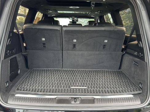 Used 2022 Jeep Grand Wagoneer Series III w/ Rear Seat Video Group 1 image 32