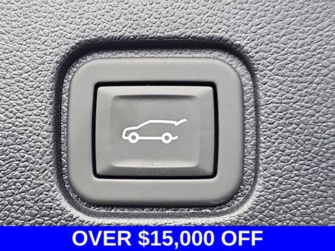 Used 2024 Chevrolet Blazer EV LT AWD/4WD image 13