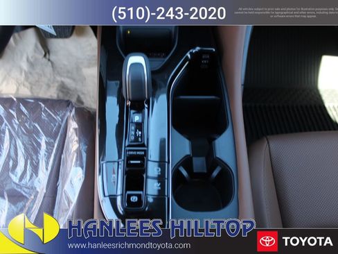 New 2026 Toyota Crown Signia image 19