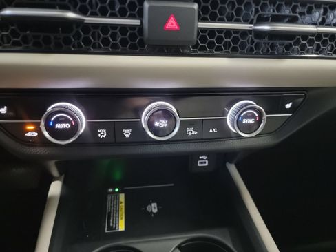 Certified 2025 Honda HR-V EX-L image 21