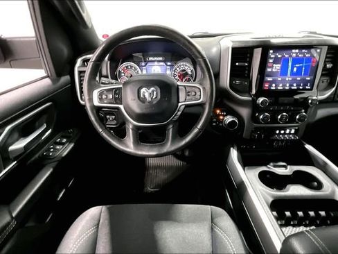 Used 2019 RAM 1500 Big Horn AWD/4WD image 9