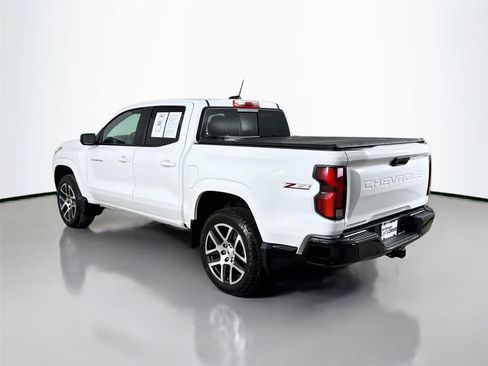 Used 2023 Chevrolet Colorado Z71 w/ Z71 Convenience Package 2 AWD/4WD image 7