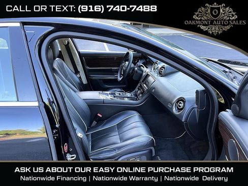 Used 2012 Jaguar XJ L RWD image 9