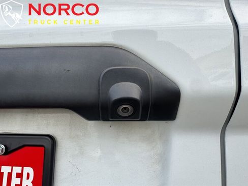 Used 2018 Ford Transit Connect XLT image 15