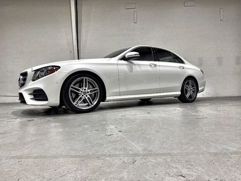 Used 2019 Mercedes-Benz E 300 image 20