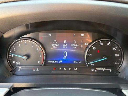Used 2020 Ford Explorer XLT w/ Equipment Group 202A AWD/4WD image 15